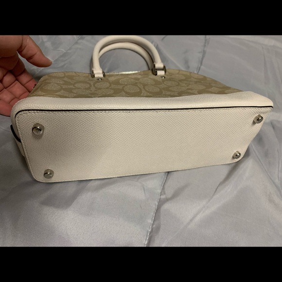 Purse - Picture 5 of 6